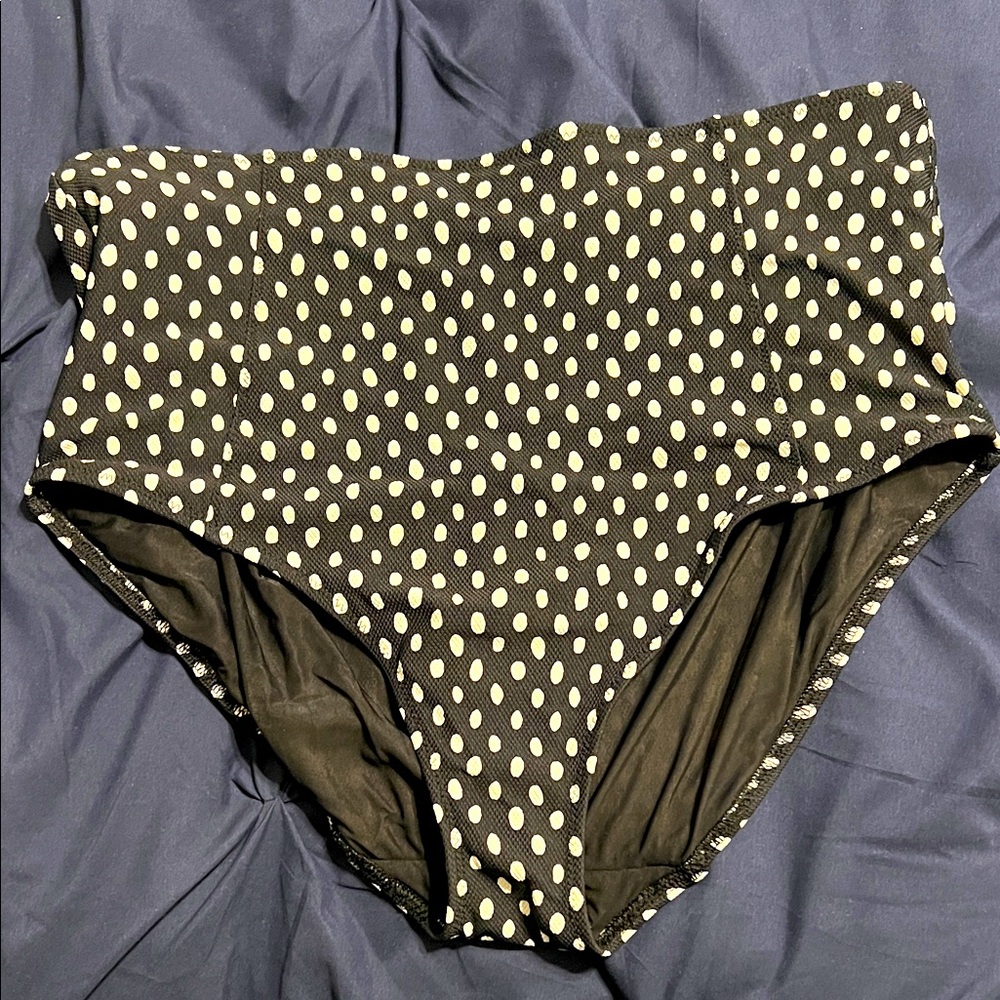 Very Good Condition Fantasie Santa Monica High Waist Bikini Brief Bottom in XL